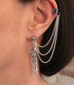 Hanged Chain Ear Cuff Earrings, Skull Chains Cuff Earrings, Skeleton Hug Cuff Stud Earrings, Piercing Imitation Earrings, Dead Bones Jewelry - Froppin