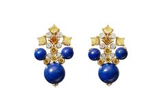 Cartier 'Magnitude' collection 'Equinoxe' earrings with lapis lazuli, yellow sapphires and diamonds in yellow gold Earrings Cartier, High Jewelry Design, Beautiful Diamond Earrings, Celestial Blue, Cartier Jewelry, Colorless Diamond, Jewellery Ideas