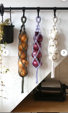 Kitchen Storage Wall, Panelling Hallway, Colour Hallway, Storage Wall, 자수 디자인, Macrame Design, Hallway Ideas, Wall Storage, Hanging Storage