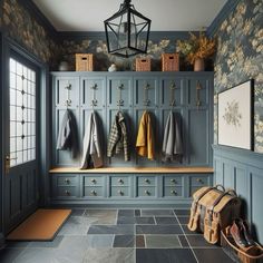 Monochromatic Mudroom, Colorful Mudroom Ideas, English Cottage Mudroom, Bootroom Hallway, Dark Blue Mudroom, Mudroom Wallpaper Ideas, Office Mudroom Combo, Navy Blue Mudroom, Cozy Mudroom