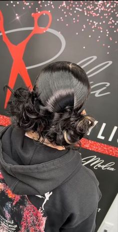 Easy Braided Hairstyles For Black Women Protective Styles, Medium Length Hair Styles Birthday, Freaaakkyyyy Mood, Insta Baddie Hairstyles, Boujee Hairstyles, Unique Black Hairstyles, Blow Dried Hairstyles Black Women, Ponytail With Weave, 2023 Haircut Trends