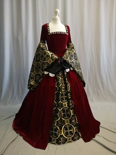 Historical Anne Boleyn Ball Gown Dress Vintage Tudor Period Queen Elizabeth Dress Princess Dresses Tudor Gown Elizabethan Dress, Tudor Style Fashion, Elizabethan Dress Gowns, Red Tudor Dress, Black Tudor Dress, Catherine Of Aragon Dress, Tudor Period Fashion, Tudor Period Dress, Tudor Period Outfit