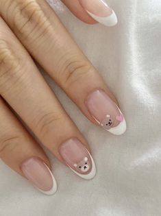 Teddy Bear French Tip Nails, Bear French Tip Nails, Korean Almond Nails Designs, White Natural Nails With Designs, French Tip Nail Aesthetic, Saranghoes Nails, Softie Nails, Nails Ideas Hello Kitty, Pink Bear Nails