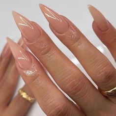 Get ready for the cozy vibes of early fall with these gorgeous nail designs! 🍂🍁 From warm neutrals to bold pops of color, these nails will have you feeling all the autumn feels. #EarlyFallNails #CozyVibes #AutumnFeels #NailInspo #FallMani #NailGoals #SeasonalNails #NailArt #FallColors #PumpkinSpiceEverything Long Almond Nude Nails, Ongles Beiges, Beige Nails Design, Unghie Sfumate, Kutek Disney, Milky Nails, Nude Nail Designs, Beige Nails, Acrylic Press On Nails