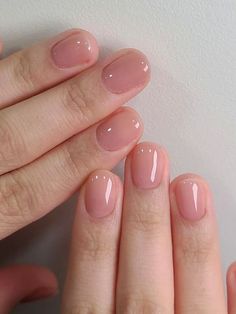 short nude jelly nails Hello Nails, Nude Nail Designs, Soft Nails, Jelly Nails