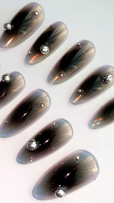 Black Claws Nails, Japanese Nails Black, Black Unique Nails, High Fashion Nails, Black Gel X Nail Designs, Black Opal Nails, Nail Art Aesthetic Black, Black Airbrush Nails, Nails With Black Details