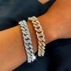 Brand Name: All Ice On MeBracelets Type: Chain & Link BraceletsGender: WomenMetals Type: Zinc AlloyOrigin: CN(Origin)Fine or Fashion: FashionStyle: ClassicMaterial: CRYSTALChain Type: Snake ChainItem Type: BraceletsCompatibility: All CompatibleShape\pattern: RoundFunction: OtherModel Number: CSetting Type: NoneClasp Type: LOBSTER200000631: 349907 Iced Out Cuban Link Chain, Link Chain Bracelet, Crystal Chain, Gold Plated Bracelets, Cuban Link Chain, Rhinestone Bracelet, Cuban Chain, Cuban Link, Crystal Items