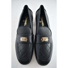 Chanel 20b Black Quilted Boy Lego Metal Cc Logo Gold Mule Slip On Flat Loafer 41.5 ********** Chanel ********** Brand: Chanel Size: 41.5 (Know Your Chanel Size) Name: Loafers Color: Black Style: Slip On Style#: G36506 X01000 94305 Material: Lambskin Cc Gold Metal Boy Brick Logo Black Lambskin Leather Material Quilted Front Slip On Loafers Style Stacked Back Heel Brand New In Box, Comes With Original Box And Dust Bag 100% Authentic Or Your Money Back Great Gift I Ship Worldwide Any Other Question Brick Logo, Chanel Mules, Gold Mules, Metal Boy, Shoes Chanel, Chanel Brand, Loafers Style, Slip On Loafers, Logo Black