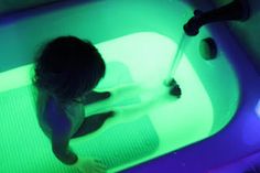 How to make your bath water glow and other totally awesome things to do with your kids.  (This website is amazing!!) Ill be happy I pinned this someday! Do It Yourself Decoration, Big People, Bath Water, Shower Bebe, Glow Party, Totally Awesome, Bath Tub, Awesome Things, Kids' Room