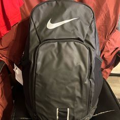 Brand New Wirh Tags Nike Black Backpack For Back To School, Nike Everyday Backpack For Back To School, Nike Black Backpack For School, Nike Black Standard Backpack, Nike Backpack For Everyday And Back To School, Nike Travel Backpack With Zipper Closure, Nike Rectangular Backpack For Everyday Use, Nike Everyday Standard Backpack, Nike Backpack For Everyday Use