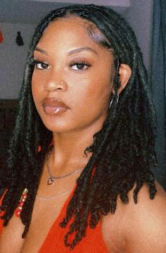 Woman With Locs, Twisted Hair, Braids Hairstyles Pictures, Protective Hairstyles Braids, Natural Curls Hairstyles