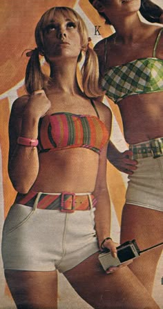 Flamboyant Fashion, Hippie Culture, 70s Outfits, Swinging Sixties, 70’s Fashion