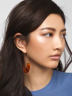 Faidra Resin Drop Earrings Natural Hair Styles Ideas, Everyday Makeup Ideas, Beauty Without Makeup, Night Hair, American Makeup, Fashion Nail Art, Bronze Makeup, Shoulder Bags Pattern, Crescent Earrings