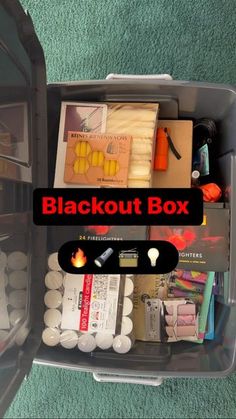 No Power Hacks, Ww3 Prepping, Power Outage Preparedness, Power Outage Kit, Emergency Go Bag, Emergency Preparedness Items, Survival Skills Emergency Preparedness, Power Cut, Emergency Prepardness