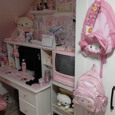 #cutecore, #pink, #cute, #room, #inspo, #sanrio, #bedroom, #plushies, #bedroomdecorideas Rooms Decoration, Hello Kitty Rooms, Pink Room Decor, Kawaii Room Decor, Cute Bedroom Decor