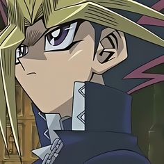 an anime character with blonde hair and blue eyes looking off to the side in front of a building