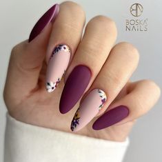 November Nails Fall, November Nail Designs, Feather Nails, Lilac Nails, November Nails, Purple Nail Designs, Simple Gel Nails, Trendy Nail Design