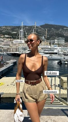 Saint Tropez Aesthetic Outfit, Thailand Fashion Outfits, Thailand Trip Outfit, Saint Tropez Aesthetic, Africa Safari Clothes, Feminine Aesthetic Outfits, Casual Weekend Style, Thailand Fashion, Trip Outfit