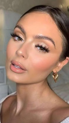 Teknik Makeup, Prom Eyes, Wedding Eyes, Natural Prom Makeup, Wedding Eye Makeup, Glam Wedding Makeup, Prom Eye Makeup, Prom Makeup Looks