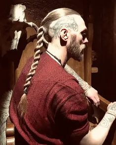 Twisted Rope Braid Viking Hairstyles Men, Mohawk Warrior, Haircut Back, Good Haircut, Rope Braids