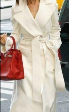 White Long Jacket, White Wool Coat, Beckham Style, Victoria Beckham Style, White Coat, White Jacket, Harper's Bazaar, Winter Coats