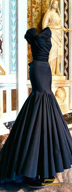 ✨ For More Stuff You can follow on Pinterest @Kubra Yousuf ✨ Sukienki Maksi, Prom Evening Dresses, Gorgeous Gowns, Evening Dresses Prom, Beautiful Gowns, Dream Dress, Couture Fashion