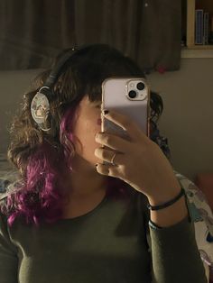 Half Colored Hair Underneath Curly Hair, Grunge Hair Dye Ideas Curly, Half Dyed Hair Curly, Purple Hair Back Of Head, Hidden Streaks In Hair, Half Purple Hair Underneath, Purple Underneath Hair Curly, Purple Streaks In Brown Hair Curly, Purple Highlights In Brown Hair Curly