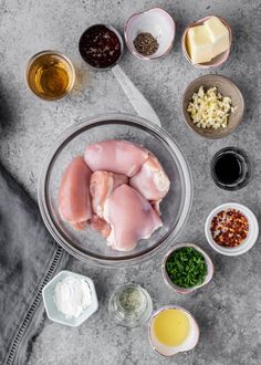 the ingredients to make this dish include raw chicken