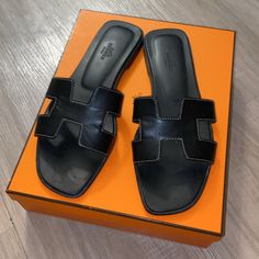 Authentic Herms Sandal! In Great Condition! Comes With Original Box & Dust Bags. Please Know For Certain If These Will Fit Your Foot & Take A Close Look At Pictures Before Purchasing. Any Questions, Let Me Know. Luxury Black Sandals With Leather Lining, Luxury Sandals, Luxury Flats, Designer Sandals, Dream Shoes, Quality Assurance, Real Photos, Things To Come, Tote Bag