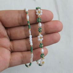 Green flower bracelet Beach floral pearl bracelets Seddbead - Inspire Uplift Bead Seed Bracelet, Seed Bead Bracelet Inspiration, Beaded Bracelet Set, Seed Bead Inspiration, Cute Bead Ideas, Green Bead Bracelet Ideas, Bead Friendship Bracelet Ideas, Bracelet Patterns Seed Beads, Pearl Beads Bracelet