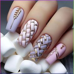 Applicable People: Women. Color Tone:Blue. Nail Finishes:Glossy. Nail Length:middle. Nail Pattern:stripe. Nail Shape:square shape. Precio bajo con envío gratis para usuario nuevo. Motifs Perler, Nail Art Set, Nail Forms, Nail Art Hacks, Artificial Nails