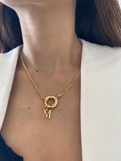 Surf Necklace, Fancy Jewelry Necklace, Pearl Necklace Designs, Accesories Jewelry, Indian Jewellery Design Earrings, Gold Pendant Jewelry, Basic Jewelry, Classy Jewelry