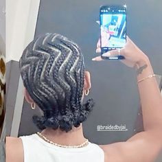 Cornrow Hairstyles For Short Hair, Cornrow Designs For Women Natural Hair, Mohawk Braid For Black Women, Long To Short Haircut, Protective Hairstyles For Natural Hair, Quick Natural Hair Styles, Box Braids Hairstyles For Black Women, Braided Cornrow Hairstyles