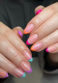 Summer Dot Nails, Cute French Tip Nail Designs For Summer, Short Almond Nails Colorful, Vibrant Nail Ideas, Nail Inspo Trendy 2024 Summer Simple, Almond Nails Ideas Summer, 2024 Summer Nail Ideas, Nail Inspo Aura, Trendy Nails Ideas For Summer