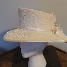 Cream Color With Pearls. Adjustable White Straw Hat For Church, Chanel Style Jacket, Chanel Style, Millinery Hats, Hat Collection, Vintage Color, Chanel Fashion, Vintage Colors, White Cream