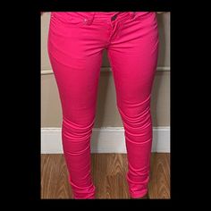 Hot Pink Pants With Some Stretch Stretch Straight Leg Pink Bottoms, Trendy Mid-rise Pink Bottoms, Trendy Pink Tapered Leg Bottoms, Trendy Pink Tapered Leg Pants, Chic Mid-rise Pink Bottoms, Trendy Mid-rise Pink Pants, Pink Stretch Straight Leg Bottoms, Pink Stretch Mid-rise Bottoms, Pink High Waist Micro-elastic Bottoms