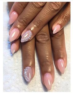 2 Nail Designs Nailart, Bridal Nails Black Women, Nails Black Women, Stilleto Nails Designs, Natural Nails Manicure, Sassy Nails, Nails Black, Short Acrylic Nails Designs, Neutral Nails