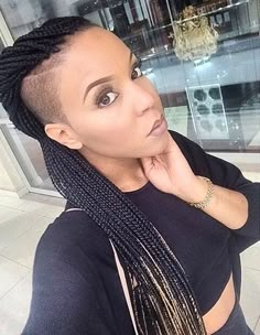 Small Box Braids Mohawk New Natural Hairstyles, Shaved Side Hairstyles, Twisted Hair, Mohawk Braid