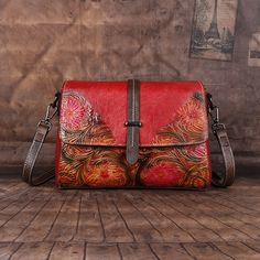 Trendy Luggage, Vintage Messenger Bag, Bags For Sale, Real Leather Handbags, Cowhide Bag, Genuine Leather Handbag, Leather Crossbody Purse, Types Of Bag, Leather Messenger