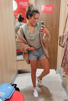 Nike Court Legacy Outfit Summer, Court Legacy Sneaker Outfit, Personal Uniform, Casual Shorts Outfit, Neutral Cardigan, Nike Court Legacy, V Neck Crop Top