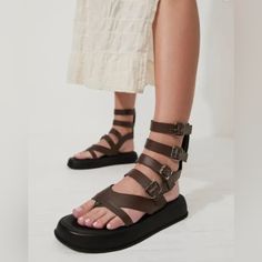 Free People - Brown Leather Gladiator Sandals Four Side Buckle Feature Cushion Sole - Platform Feature New Without Box Please Note: Last Picture Indicates Measurements From Heel To Toe - Please Utilize As A Guide To Measuring Or Knowing Your Measurements Prior To Purchase - Please Be Aware That There Are No Returns For Fit As Per (Poshmark’s Policy) Box# 20br Water Genasi, Leather Gladiator Sandals, Free People Shoes, Gladiator Sandals, Women's Shoes Sandals, Black And Brown, Brown Leather, Shoes Sandals, Free People