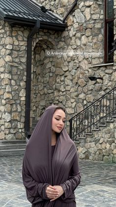 Christian Veiling, Christian Veils, H R, Biblical Womanhood, Russian Orthodox, Orthodox Christianity, Woman Within, Academia Aesthetic, Christian Women