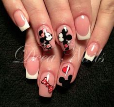 Disneyland Nails, Birthday Nail Designs, Mickey Nails, Nail Art Gel, Nail Art Disney, Disney Nails