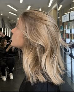 Bronde Hair, Honey Blonde Hair, Short Hair Balayage