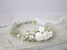 This beautiful flower crown is a lovely accessory, perfect for a party, or wedding. Our stunning faux flowers look like the real. Head circumference: one size fits all (adjustable) / fits adults and older children If the crown should fit the baby, after buying please give head circumference Halo Tiara, Peony Flower Crown, Flower Girl Halo, Headband Bride, Bridesmaid Headpiece, Headpiece Flower, White Peony, Hair Wreath, Crown Wedding