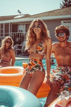 25 1970's Party Outfit Ideas (for a 70s Themed Party) - Natural Selection London Pool Party Outfits