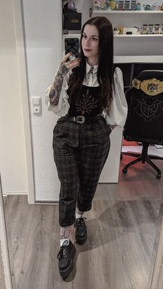 Business Punk Outfit, Corporate Rock Outfits, Work Appropriate Goth Outfits, Emo Corporate, Punk Business Casual Women, Restaurant Manager Outfit, High Fashion Goth, Alt Interview Outfit, Corporate Punk Work Outfits