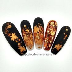 Thanksgiving Nail Designs, Orange Autumn, Fall Acrylic Nails, Thanksgiving Nails, Fall Nail Art, Autumn Nails, Black And Orange, Fall Nail Designs, Perfect Nails