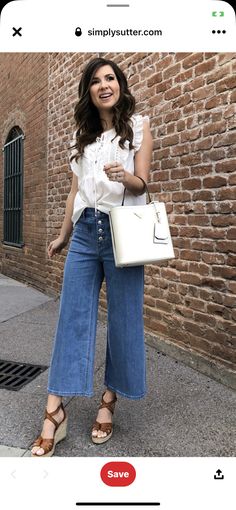 Spring Wide Leg Pants Outfit, Gaucho Jeans Outfit, Cropped Wide Leg Jeans Outfit Street Styles, Shoes To Wear With Cropped Wide Leg Pants, Denim Wide Leg Crop Pants Outfit, Wide Leg Cropped Jeans Outfits Spring, High Waisted Cropped Jeans Outfit, Summer Pants Outfits Casual, Cropped Bootcut Jeans Outfit