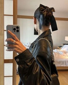 Skandinavian Fashion, Aesthetic Hair, Pretty Hairstyles, Hair Looks, Kylie Jenner, Hair Tutorial, Hair Inspo, Cute Hairstyles, Hair And Nails